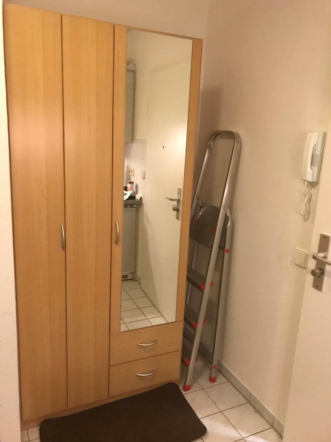 Kleine Wohnung Im Gruenen Dresden Exterior foto